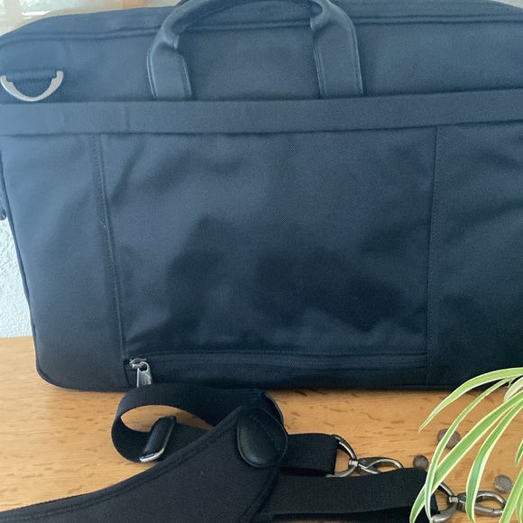 Briggs and Riley Briefcase - Picture 8 of 10